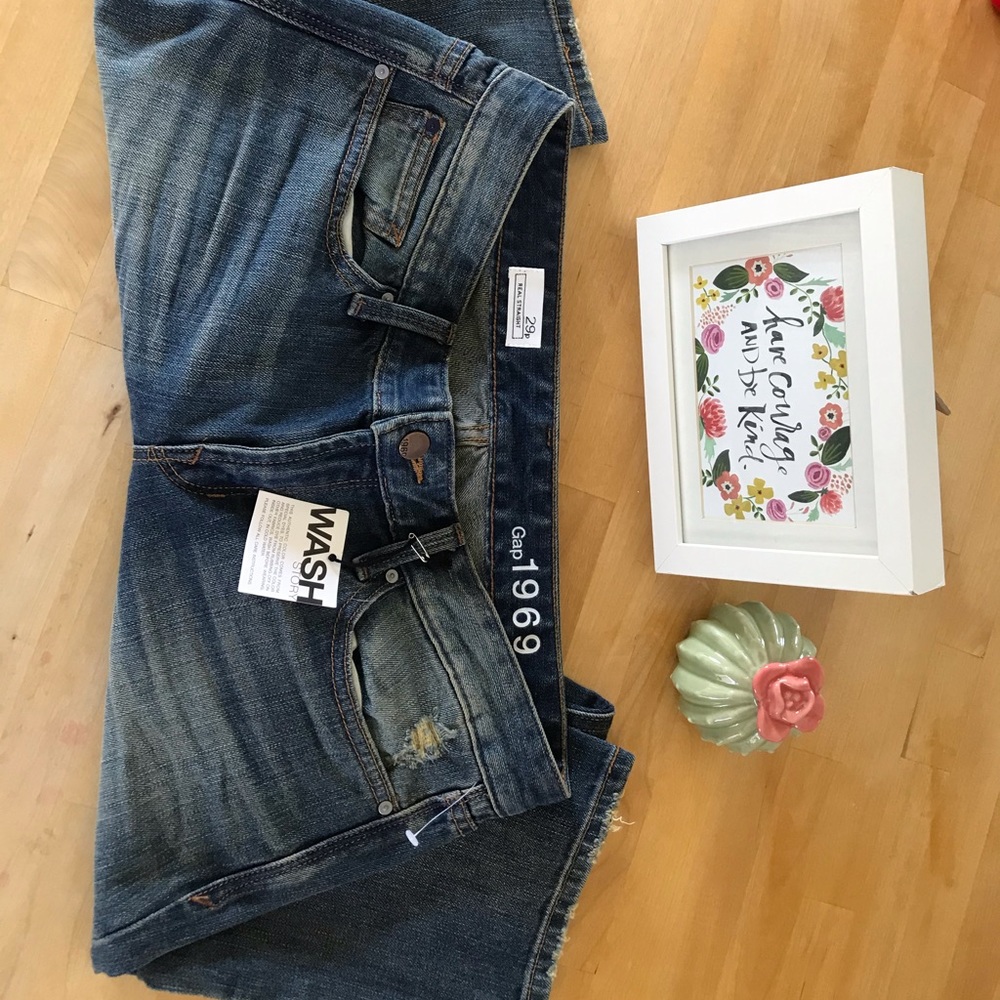 ♥️Gap distressed jean ♥️